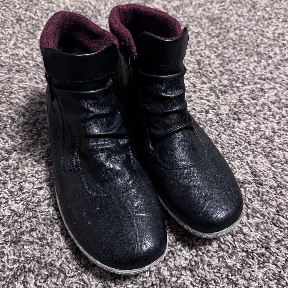Remonte double zipper black leather ankle boot comfort shoe Size 42 or US 10